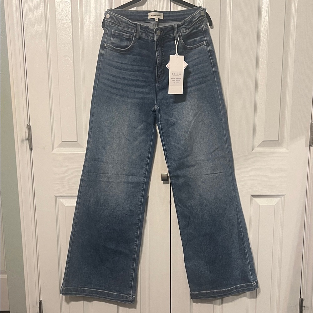 NWT Women’s Risen High Rise Wide Leg Tummy Control Denim Jeans Size 13/31